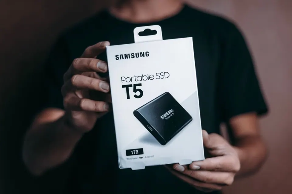Hộp ổ SSD di động Samsung T5