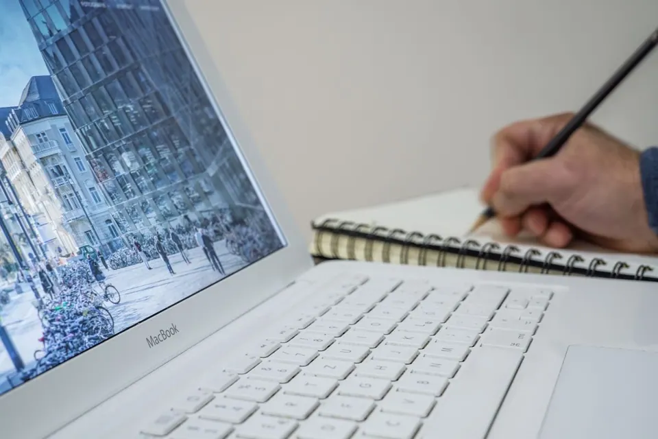 Gõ văn bản trên MacBook